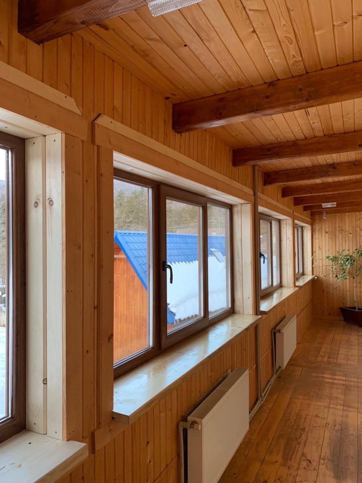 Ferienwohnung Під Явором Worochta Exterior foto