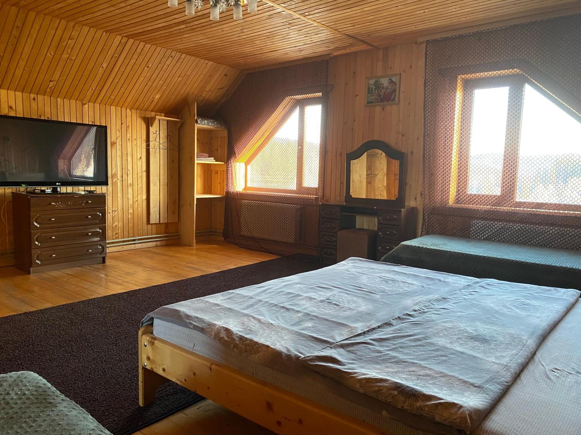 Ferienwohnung Під Явором Worochta Exterior foto