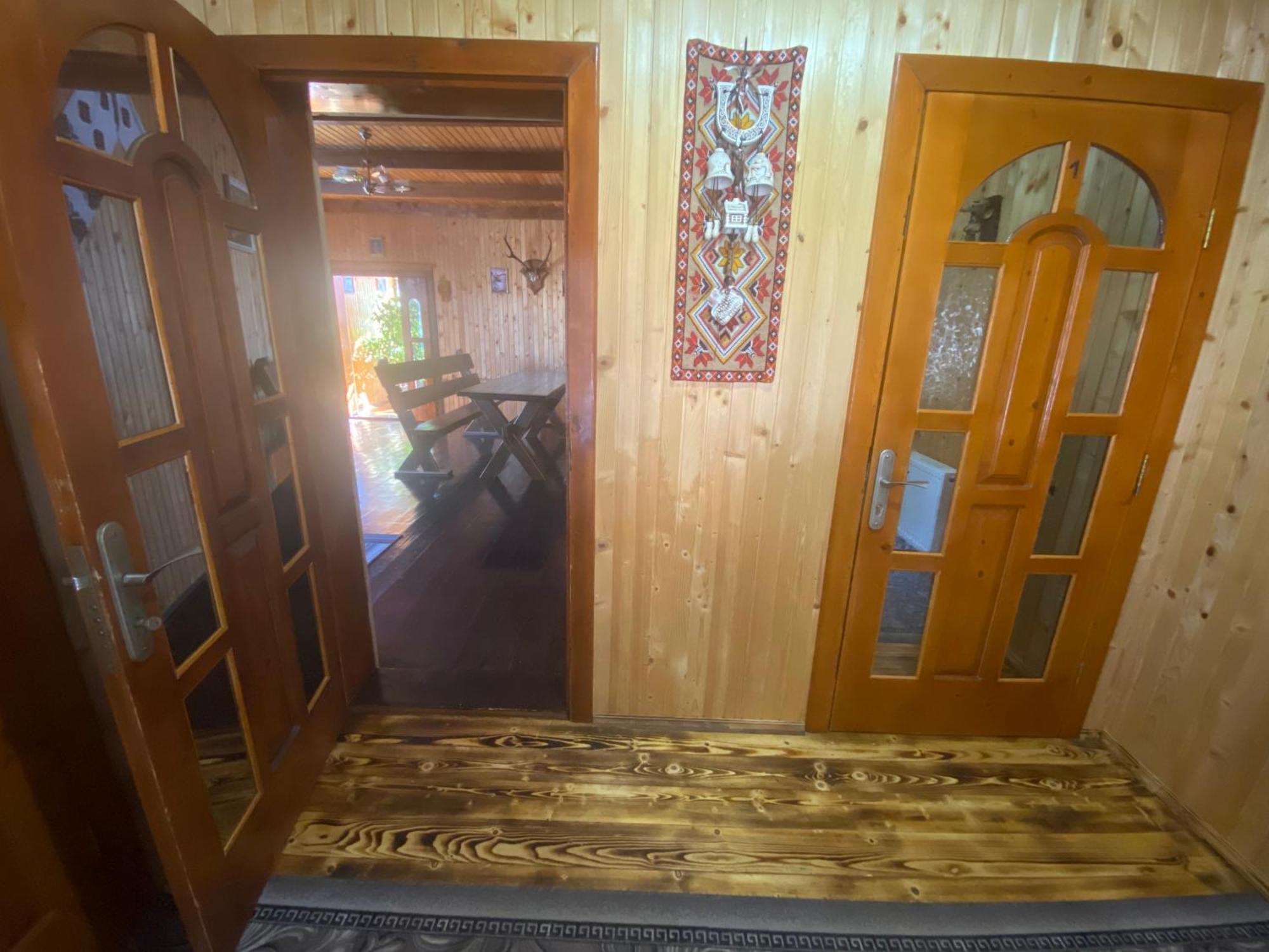 Ferienwohnung Під Явором Worochta Exterior foto