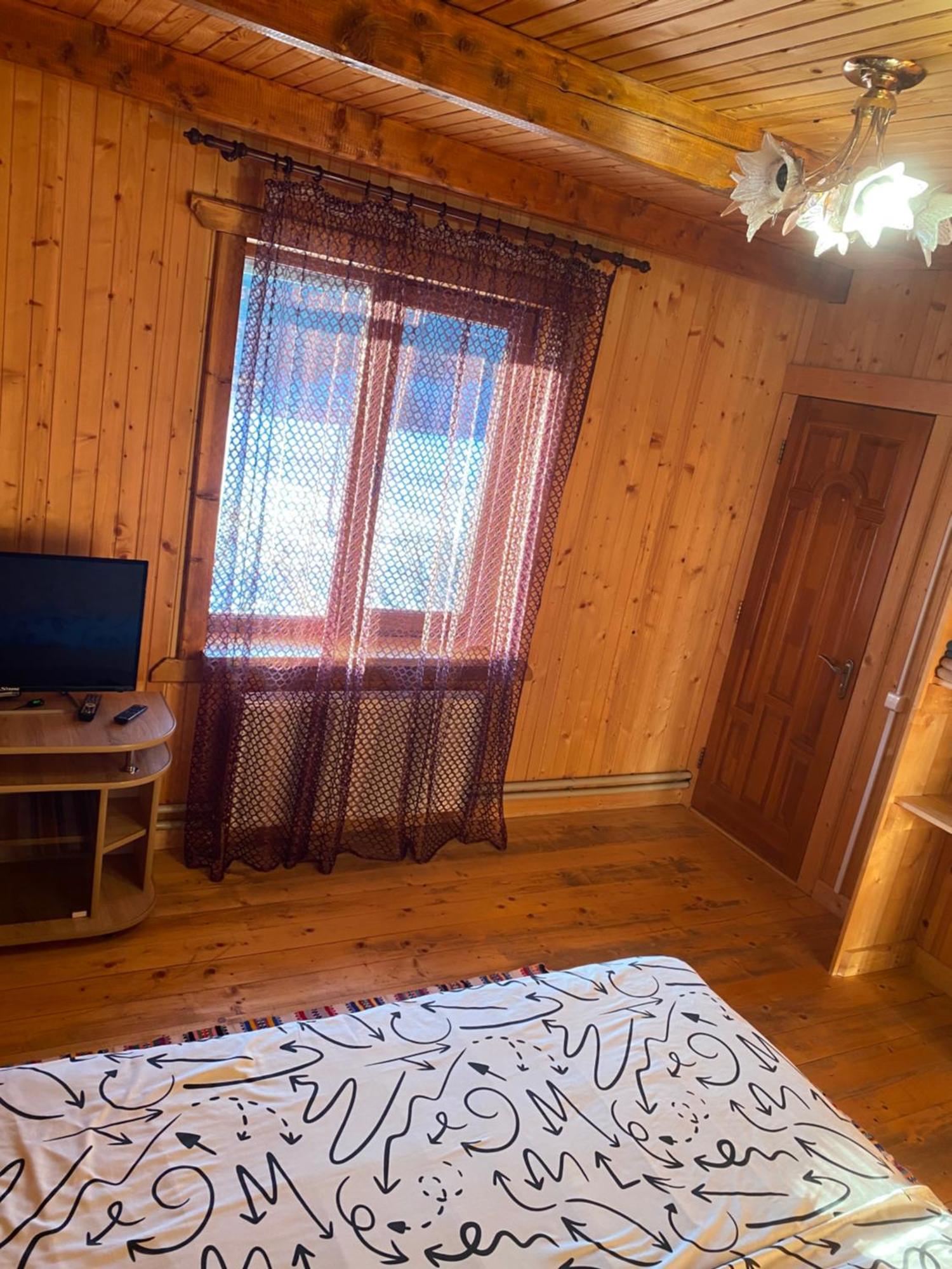 Ferienwohnung Під Явором Worochta Exterior foto